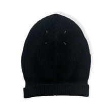 Load image into Gallery viewer, Maison Margiela Knitted Cap
